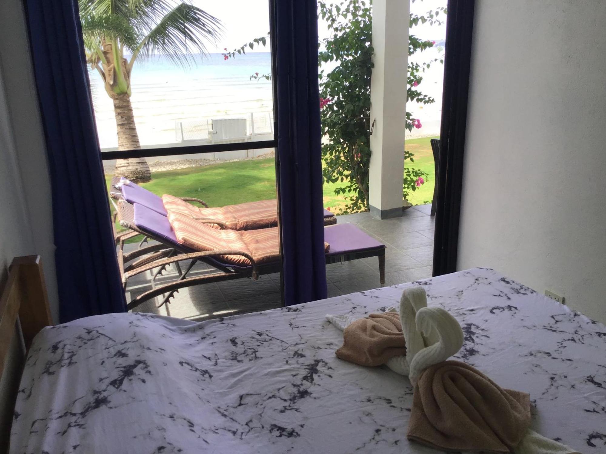 Bamboobeachvilla1 Ac New Oceanfront Pool Sunsetview Garden Kitchen Satellite Starlink Wi-Fi Dimiao ภายนอก รูปภาพ